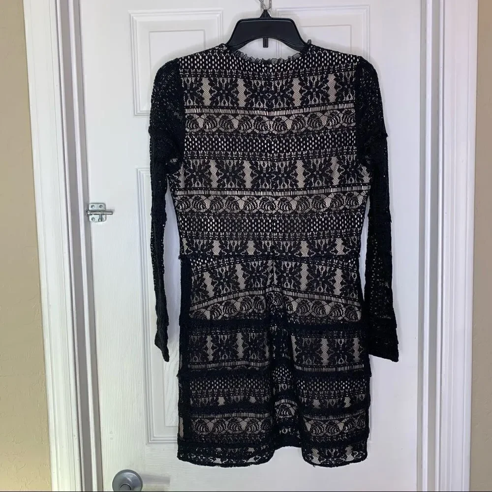 PARKER LACE RUFFLE LONG SLEEVE CONTRAST DRESS BLACK Size Medium